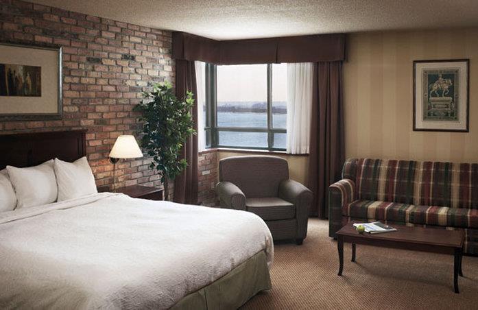 Waterfront Hotel Downtown Burlington Zimmer foto